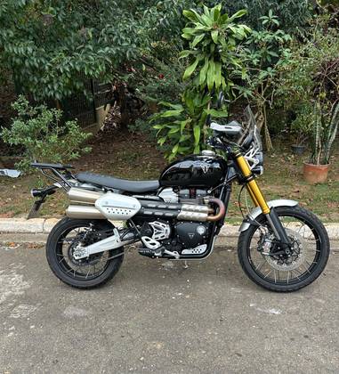 TRIUMPH BONNEVILLE SCRAMBLER 1200 XE 